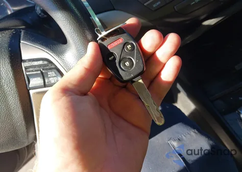 2011 Honda Accord 2.4 Lx из США, поврежденный, VIN 1HGCP2F30BA113306